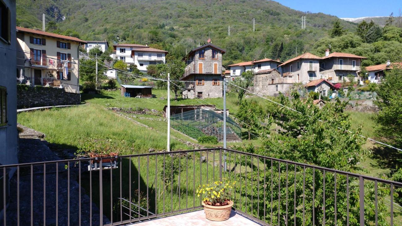 La Casa Delle Fate Villa Cremia Екстериор снимка