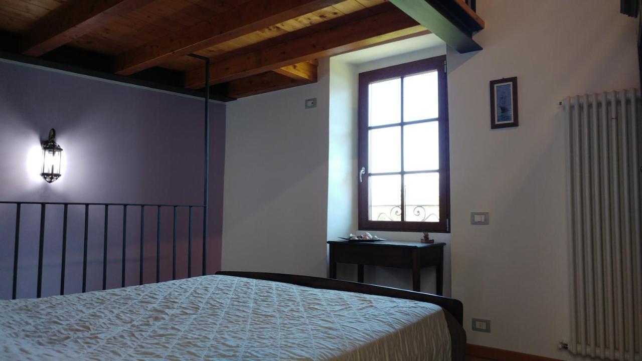 La Casa Delle Fate Villa Cremia Екстериор снимка