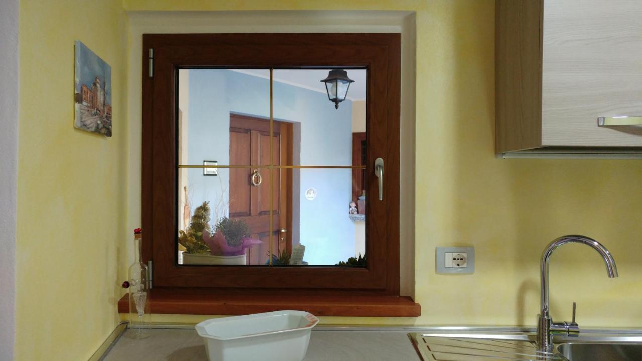 La Casa Delle Fate Villa Cremia Екстериор снимка