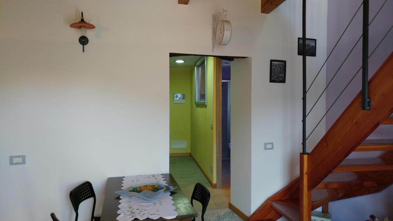 La Casa Delle Fate Villa Cremia Екстериор снимка