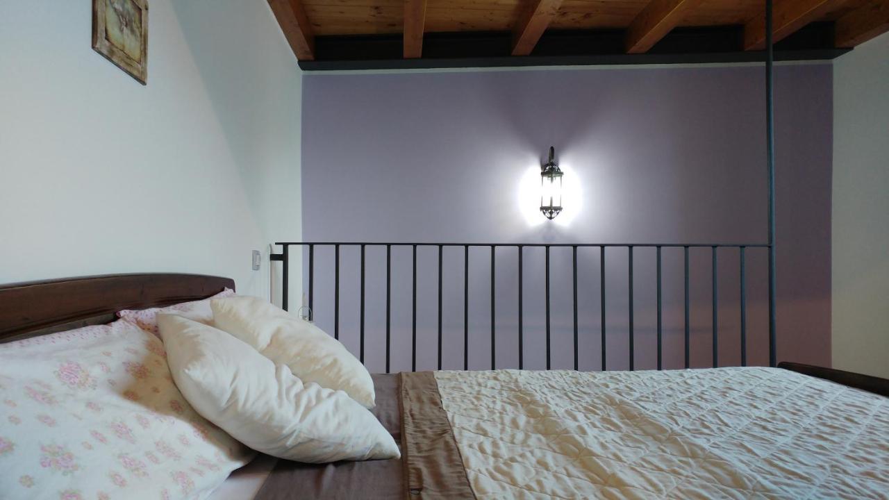 La Casa Delle Fate Villa Cremia Екстериор снимка
